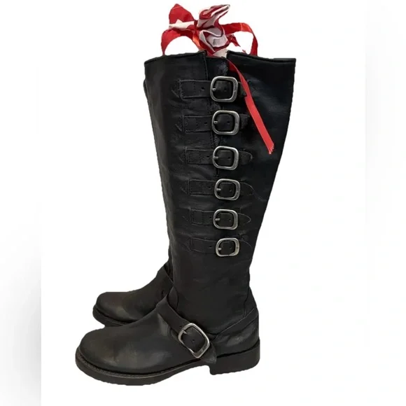 Frye Women’s 6.5B Veronica Belted Tall Black Leather Zipper Knee High Boots. - Picture 2 of 11